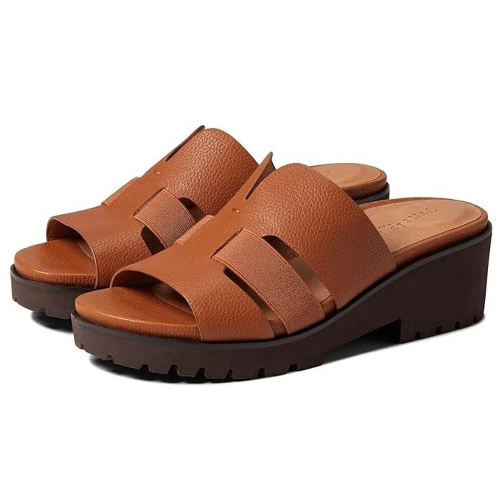 Gentle Souls by Kenneth Cole Anja Women's 10 Brown Leather Slide Sandals RHS4792